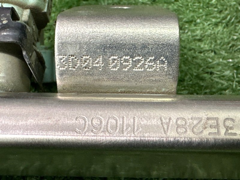 Топливная рейка с форсунками Hyundai Solaris 1 2013 RB