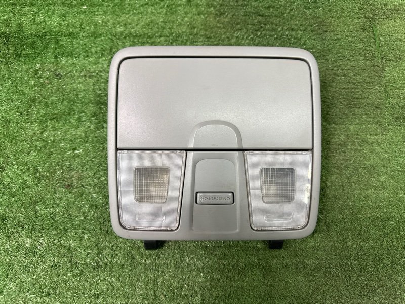 Плафон салонный с футляром для очков(очечник) Hyundai Solaris 1 2013 RB