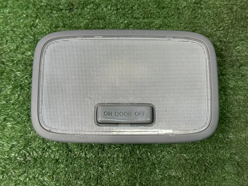 Плафон салонный задний Hyundai Solaris 1 2013 RB