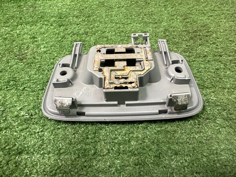 Плафон салонный задний Hyundai Solaris 1 2013 RB