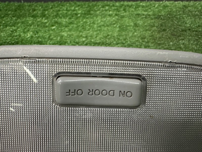 Плафон салонный задний Hyundai Solaris 1 2013 RB