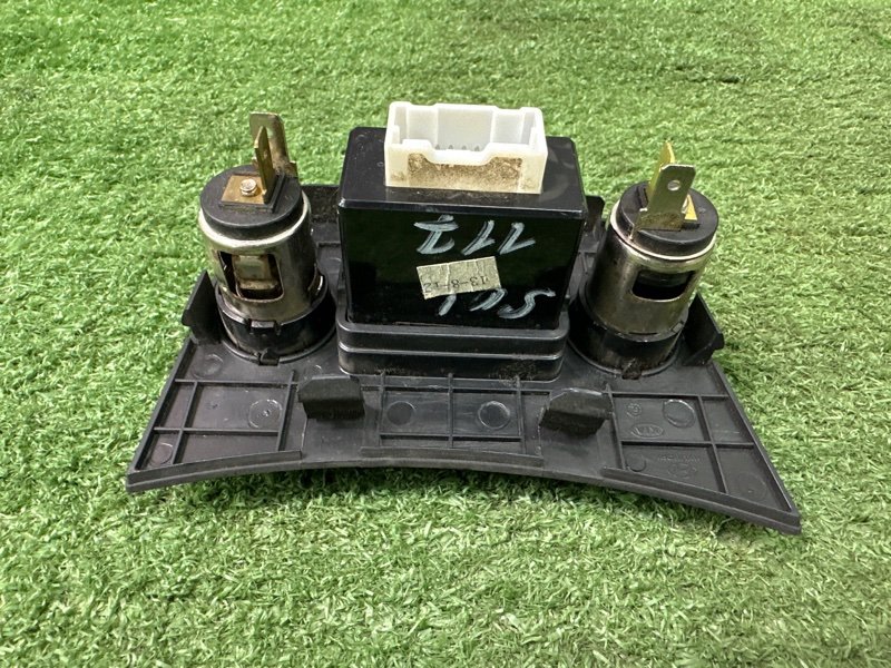 Блок usbaux Hyundai Solaris 1 2013 RB