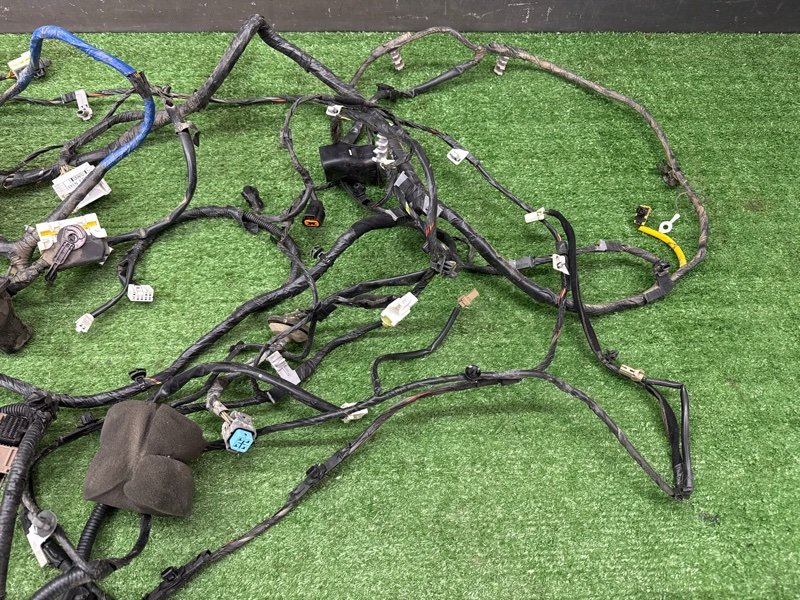 Проводка салона Hyundai Solaris 1 2013 RB