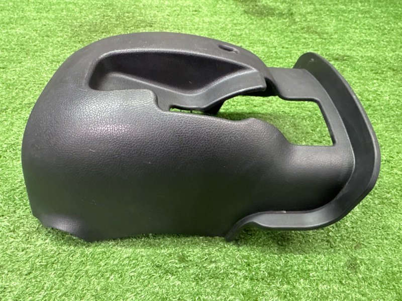 Кожух рулевой колонки Hyundai Solaris 1 2013 RB