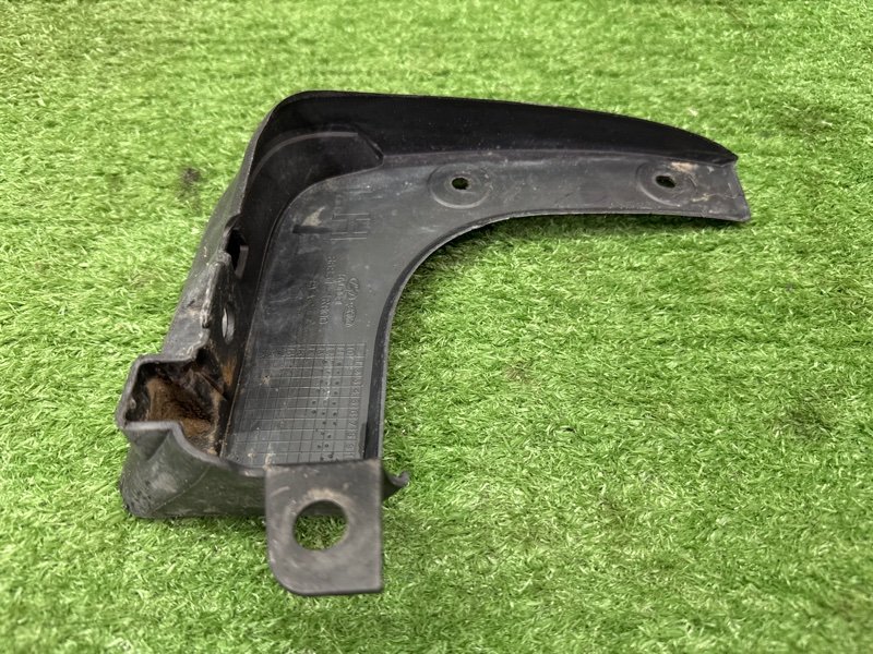 Брызговик Hyundai Solaris 1 2013 RB