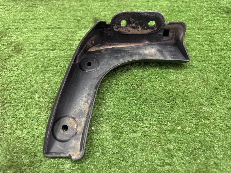 Брызговик Hyundai Solaris 1 2013 RB