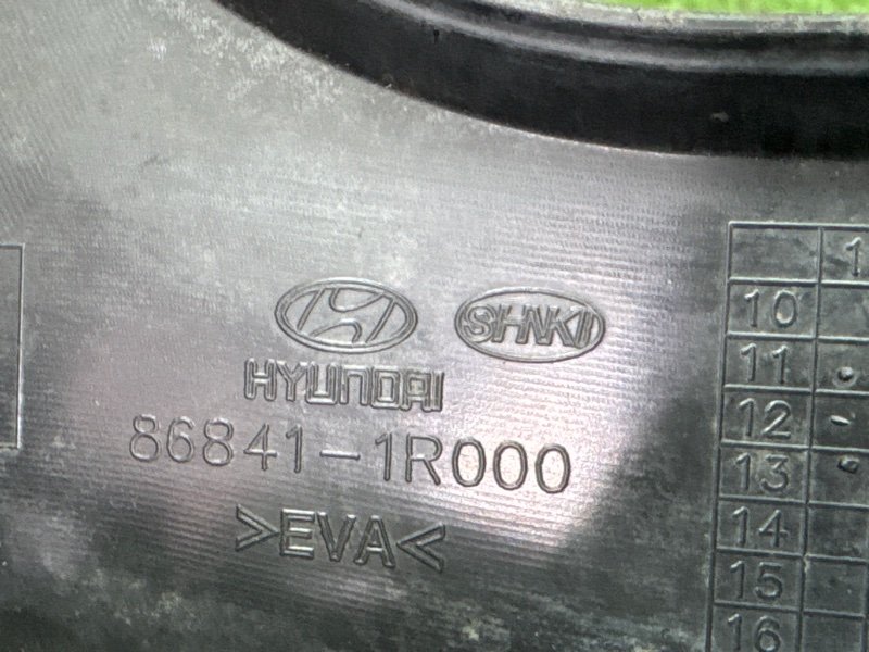 Брызговик Hyundai Solaris 1 2013 RB