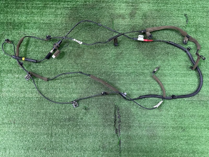 Проводка антенны Hyundai Solaris 1 2013 RB