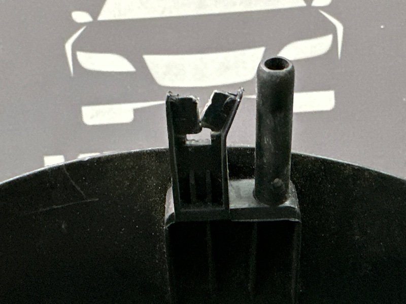 Накладка панели приборов (Козырек) Hyundai Solaris 1 2013 RB