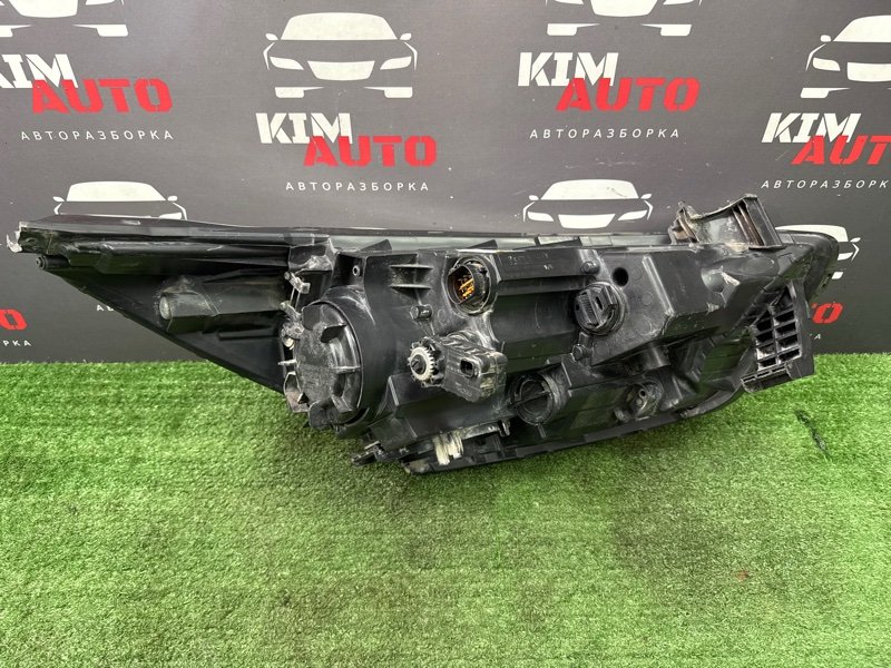 Фара с повреждениями Hyundai Solaris 1 2013 RB