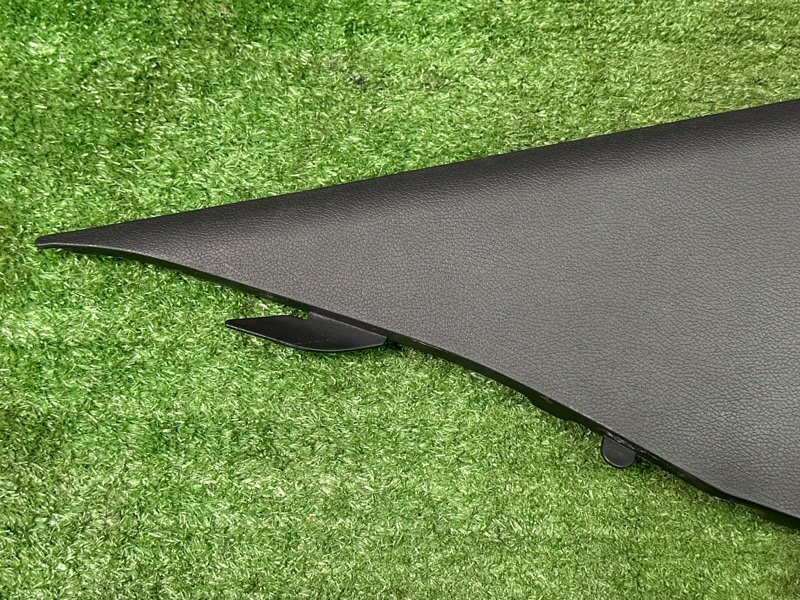 Накладка стойки кузова Hyundai Solaris 1 2013 RB