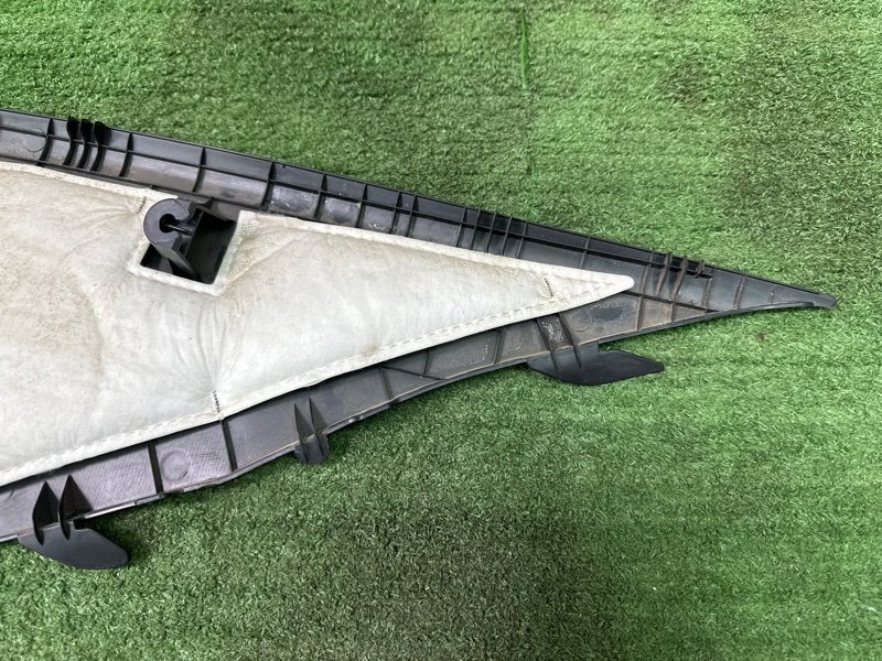 Накладка стойки кузова Hyundai Solaris 1 2013 RB