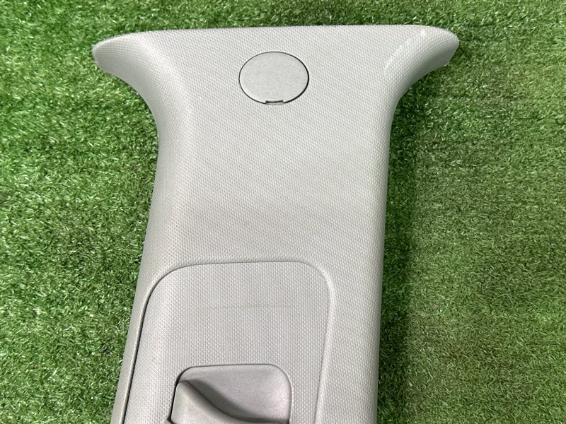 Накладка центральной стойки верхняя Hyundai Solaris 1 2013 RB