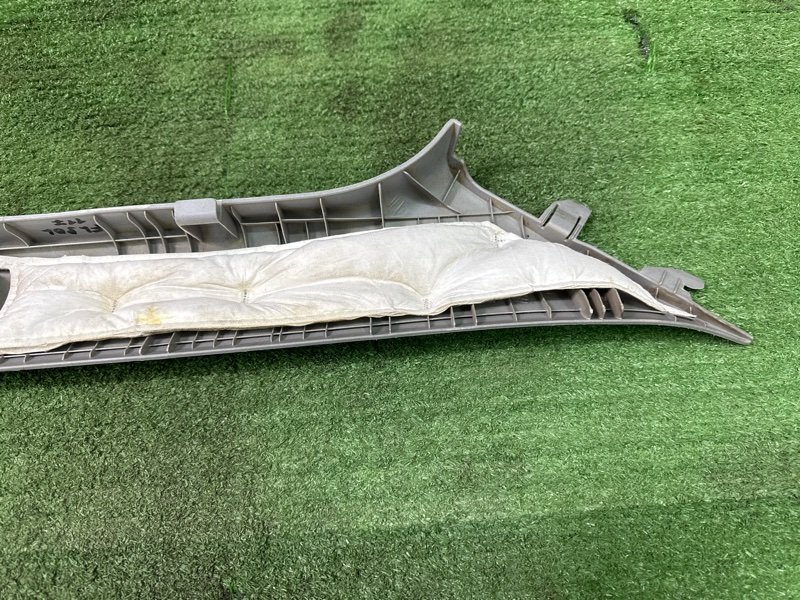 Накладка стойки лобового стекла Hyundai Solaris 1 2013 RB