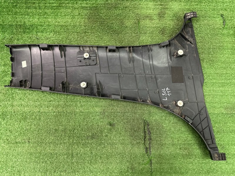 Накладка центральной стойки нижняя Hyundai Solaris 1 2013 RB