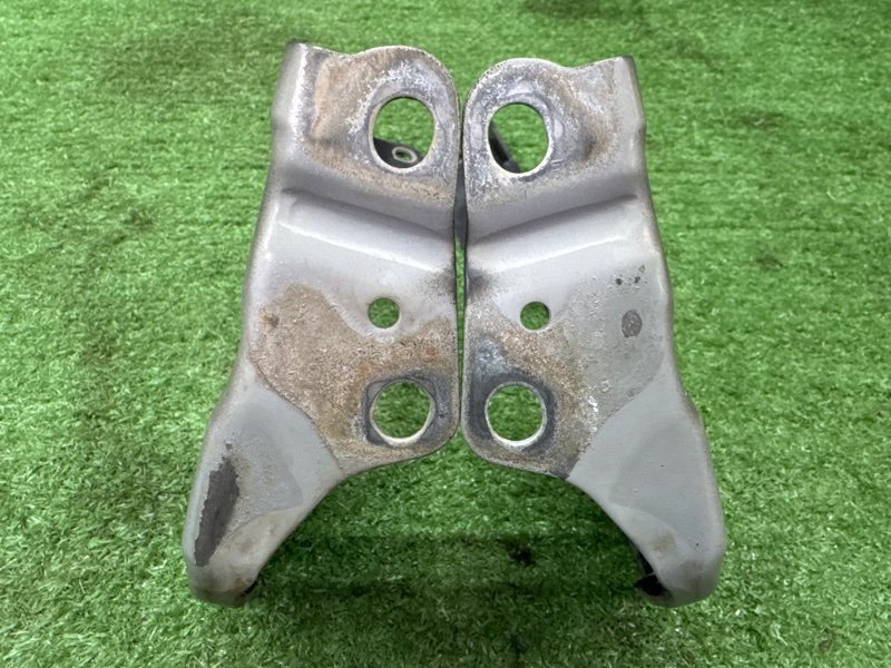 Петли капота Hyundai Solaris 1 2013 RB