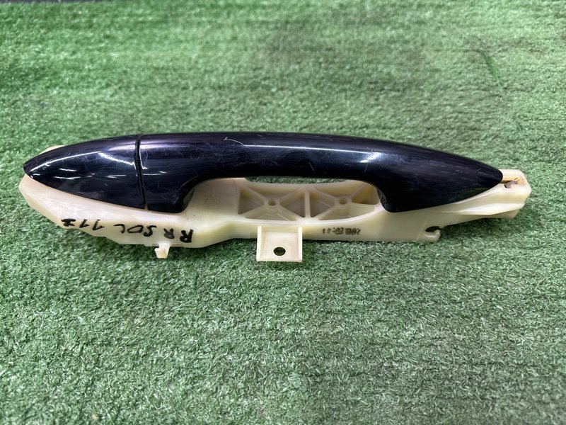 Ручка двери наружная в сборе Hyundai Solaris 1 2013 RB