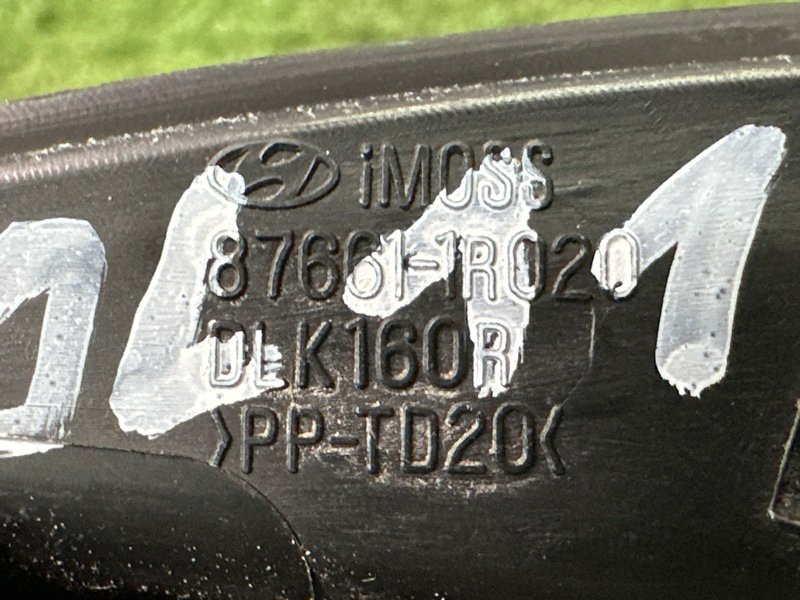 Твиттер зеркала Hyundai Solaris 1 2013 RB