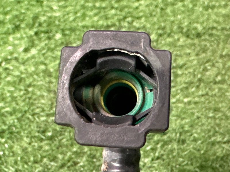 Трубка адсорбера Hyundai Solaris 1 2013 RB