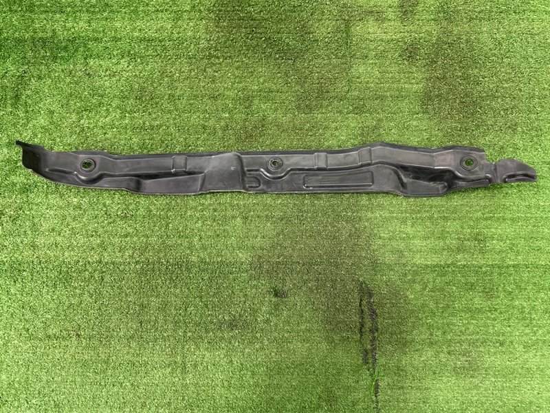 Пыльник крыла Hyundai Solaris 1 2013 RB