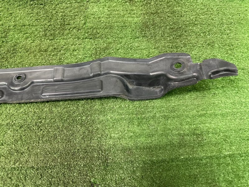 Пыльник крыла Hyundai Solaris 1 2013 RB