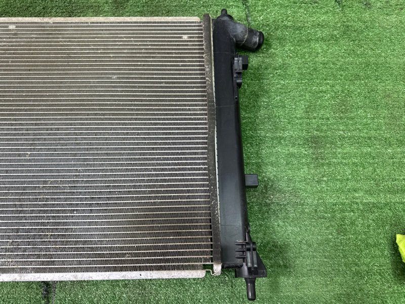 Радиатор охлаждения Hyundai Solaris 1 2013 RB