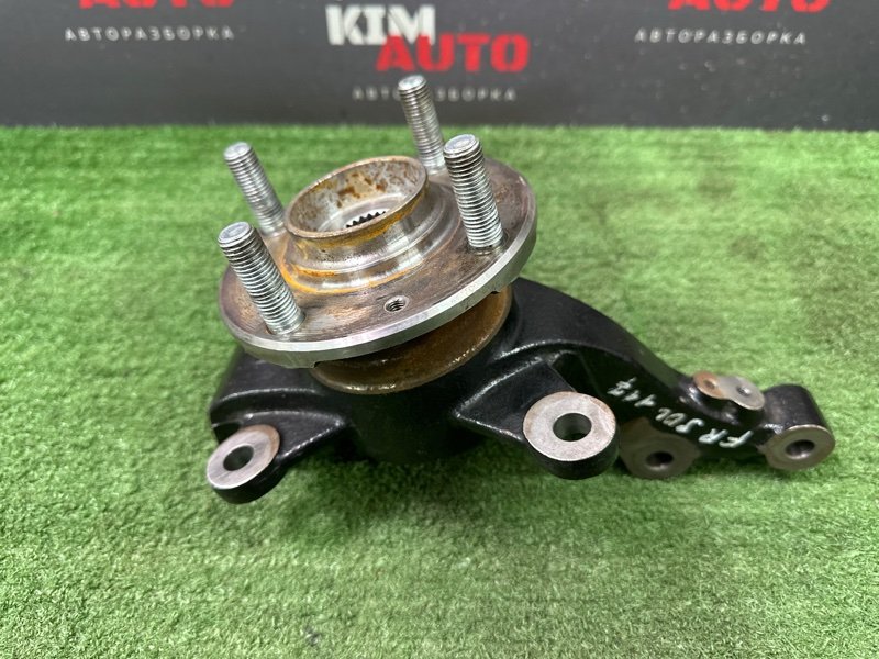 Кулак поворотный Hyundai Solaris 1 2013 RB