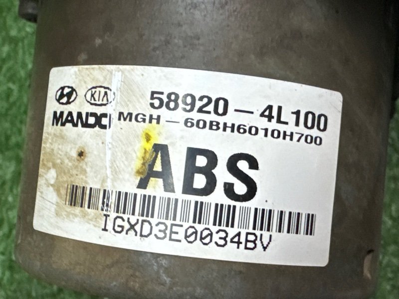 Блок ABS Hyundai Solaris 1 2013 RB