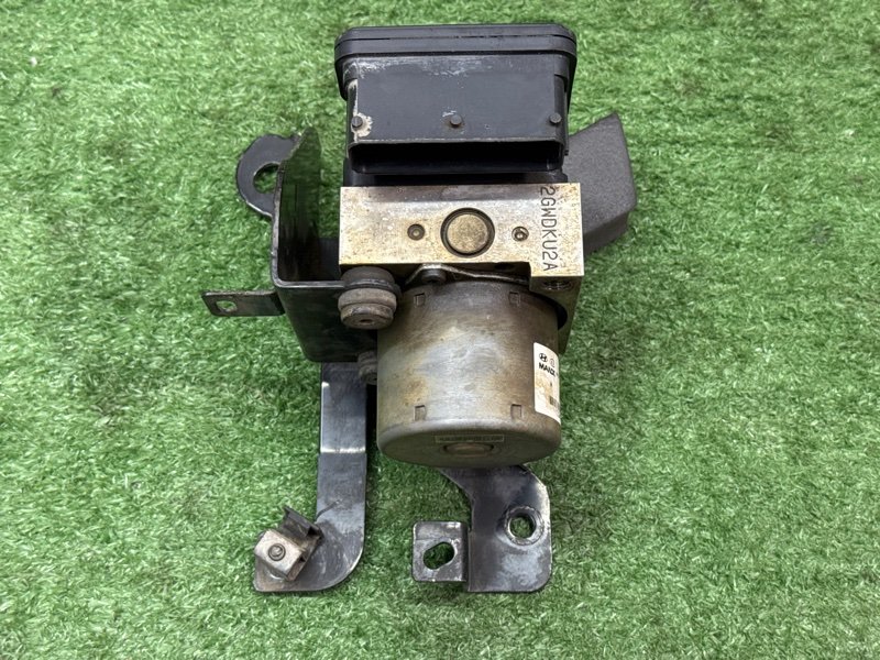 Блок ABS Hyundai Solaris 1 2013 RB