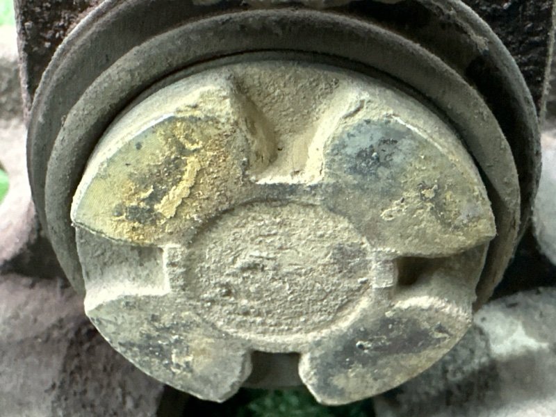 Суппорт тормозной Hyundai Solaris 1 2013 RB