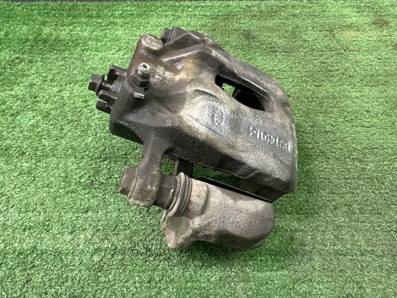 Суппорт тормозной Hyundai Solaris 1 2013 RB