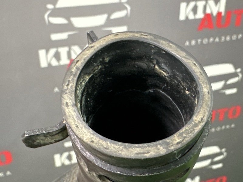 Патрубок охлаждения Hyundai Solaris 1 2013 RB