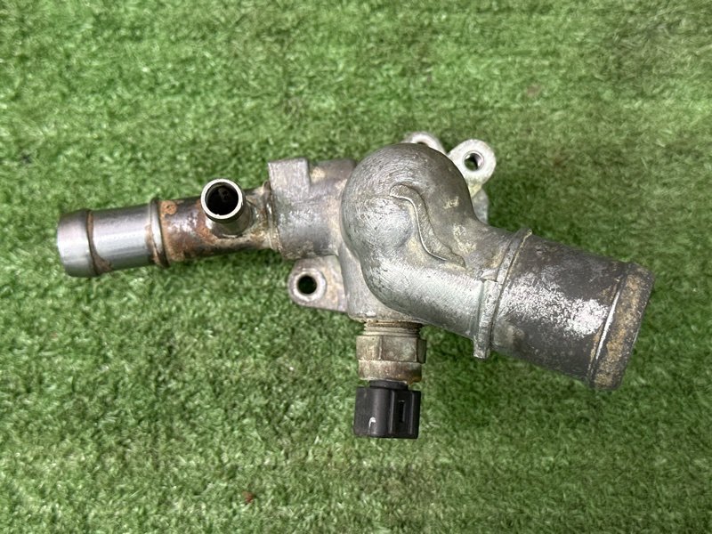 Корпус Фланец Тройник Термостата Kia Rio 3 2014 QB