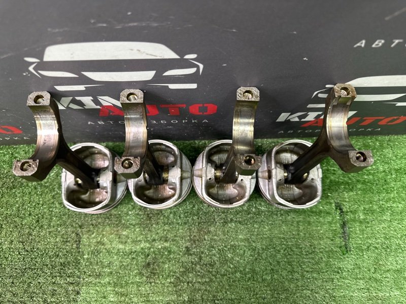 Поршень с шатуном в сборе Kia Rio 3 2014 QB