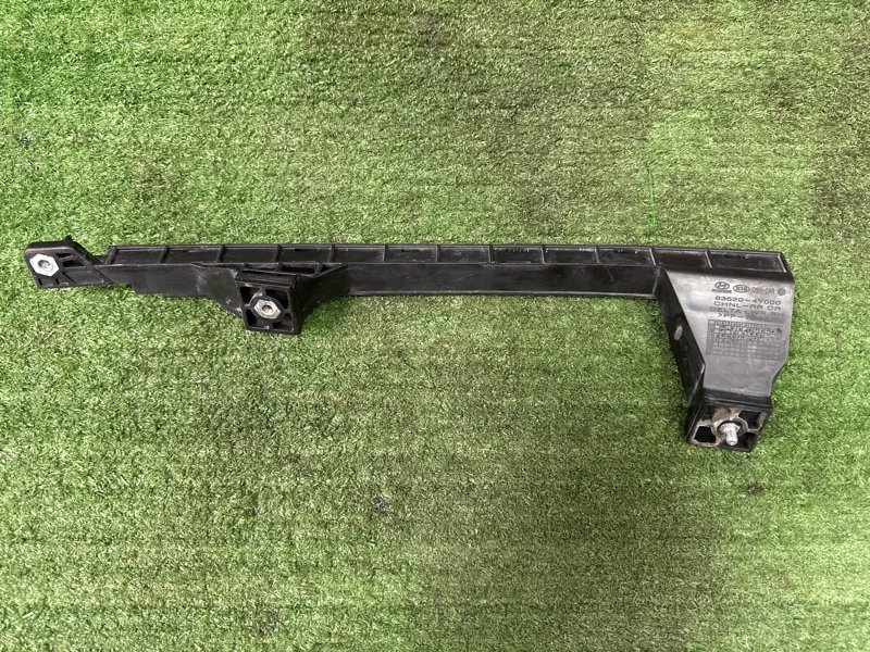 Направляющая стекла двери Kia Rio 3 2014 QB