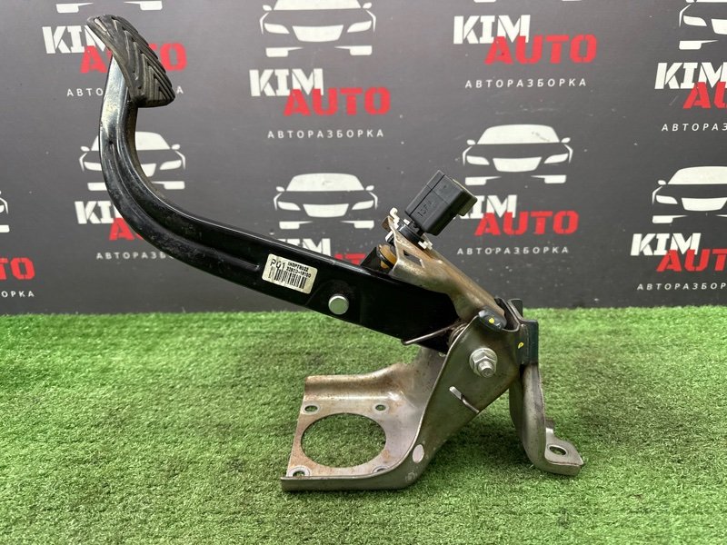 Педаль тормоза Hyundai Solaris 1 2013 RB