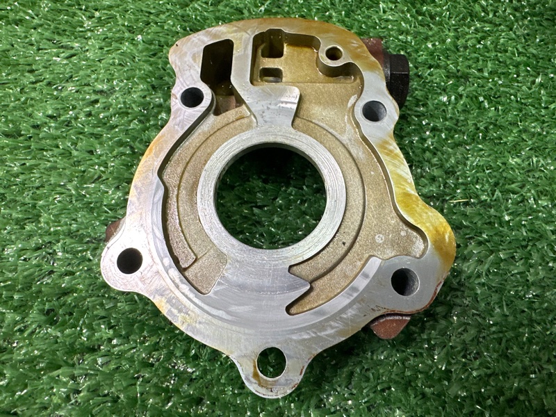 Крышка передняя ГРМ, лобовина Kia Rio 3 2014 QB