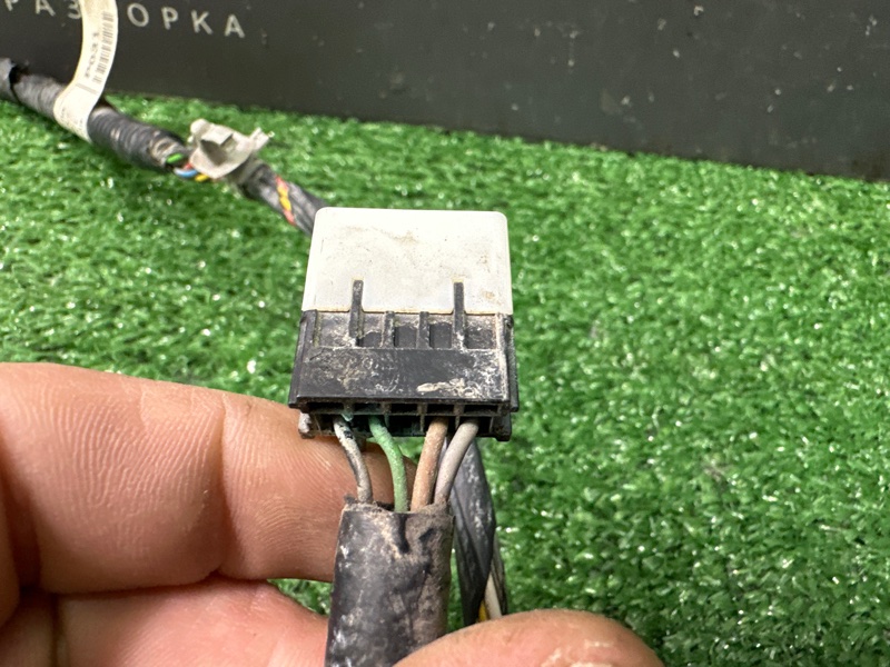 Проводка двери Hyundai Solaris 1 2013 RB