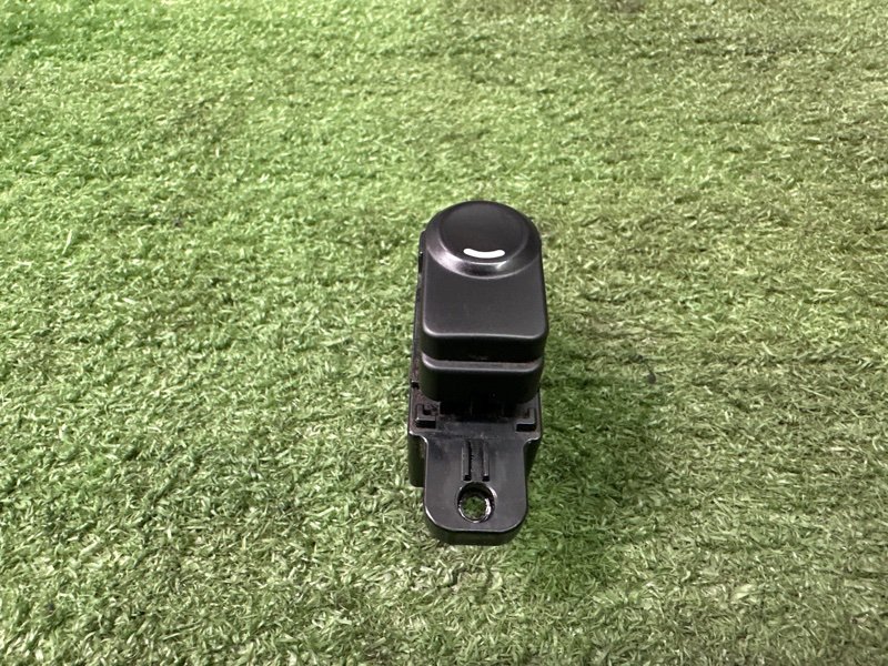 Кнопка стеклоподъемника Hyundai Solaris 1 2013 RB