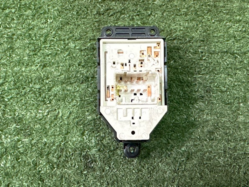 Джойстик регулировки зеркал Hyundai Solaris 1 2013 RB