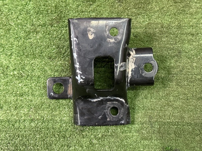 Кронштейн кпп Hyundai Solaris 1 2013 RB