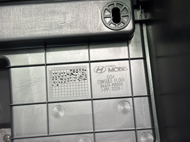 Центральная Консоль с подлокотником Hyundai Creta 2021 GS