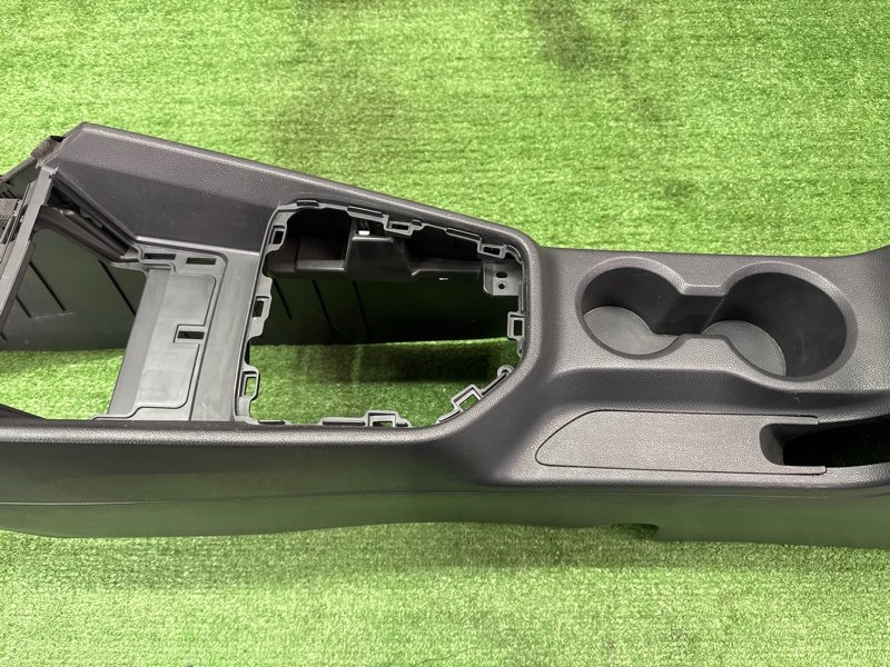 Центральная Консоль с подлокотником Hyundai Creta 2021 GS