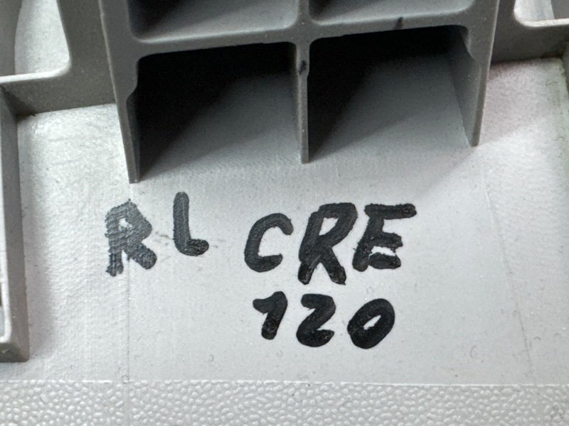 Накладка стойки кузова Hyundai Creta 2021 GS