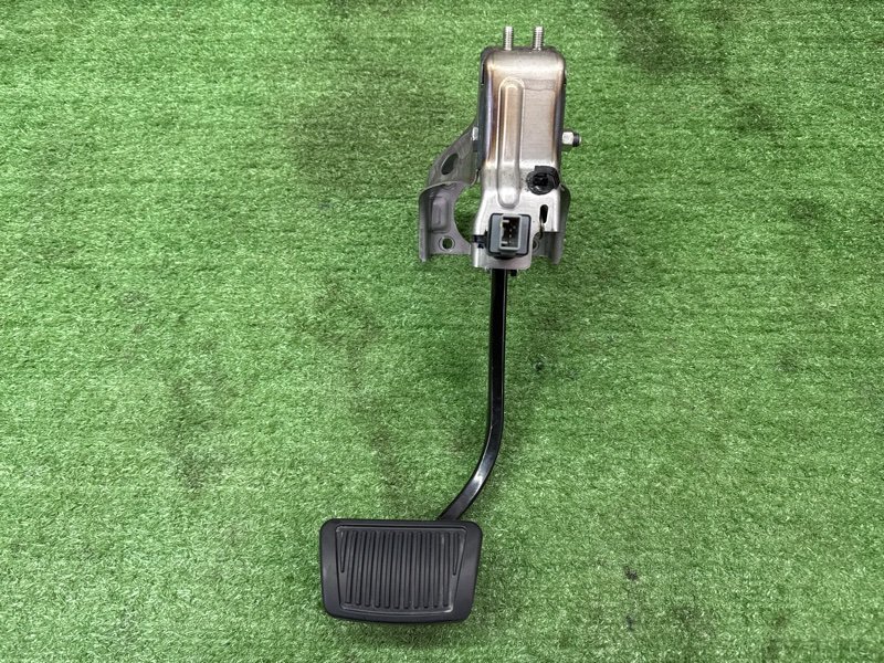 Педаль тормоза АКПП Hyundai Creta 2021 GS