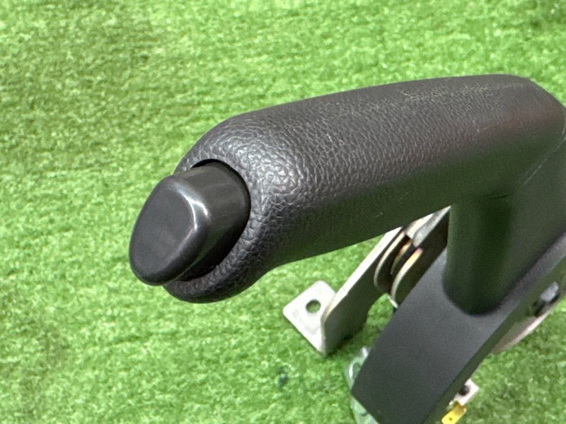 Рычаг стояночного тормоза (ручник) Hyundai Creta 2021 GS