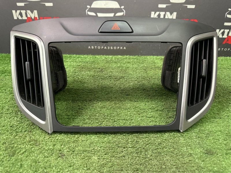 Рамка магнитолы с дефлекторами Hyundai Creta 2021 GS