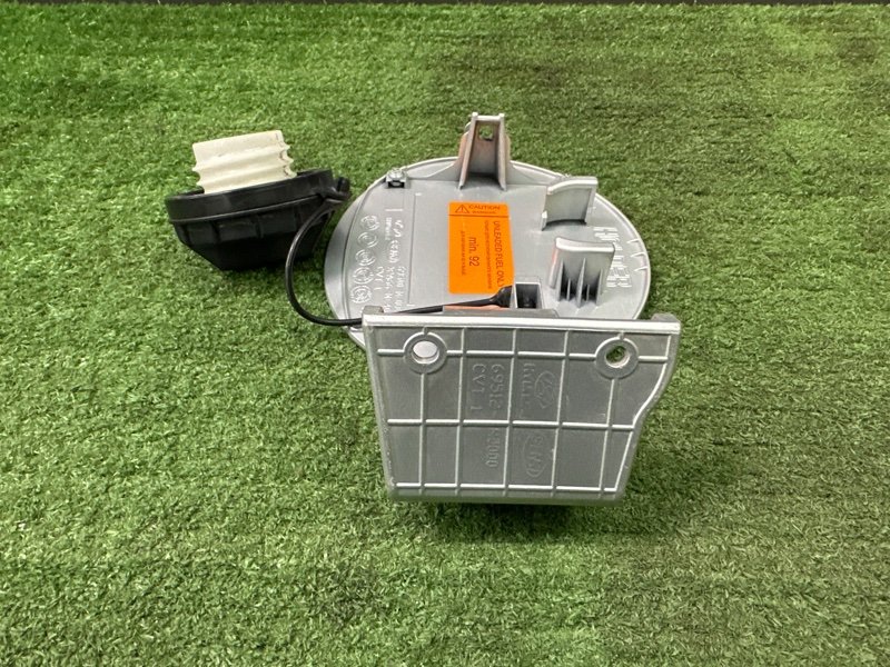 Лючок бензобака с крышкой Hyundai Creta 2021 GS