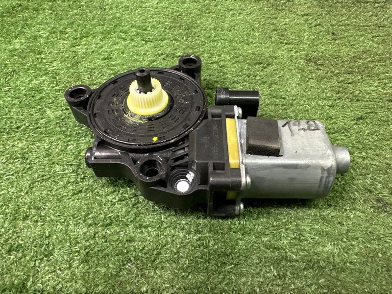 Мотор стеклоподъемника Hyundai Creta 2021 GS