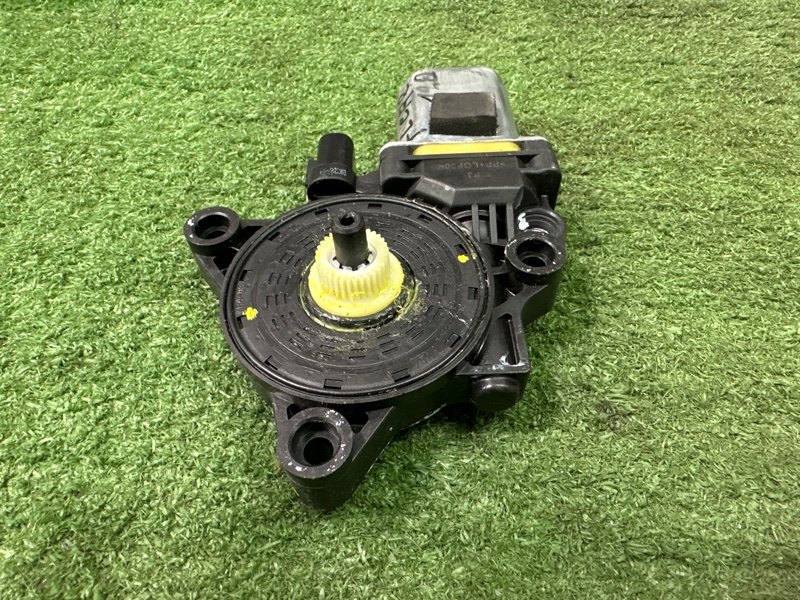 Мотор стеклоподъемника Hyundai Creta 2021 GS